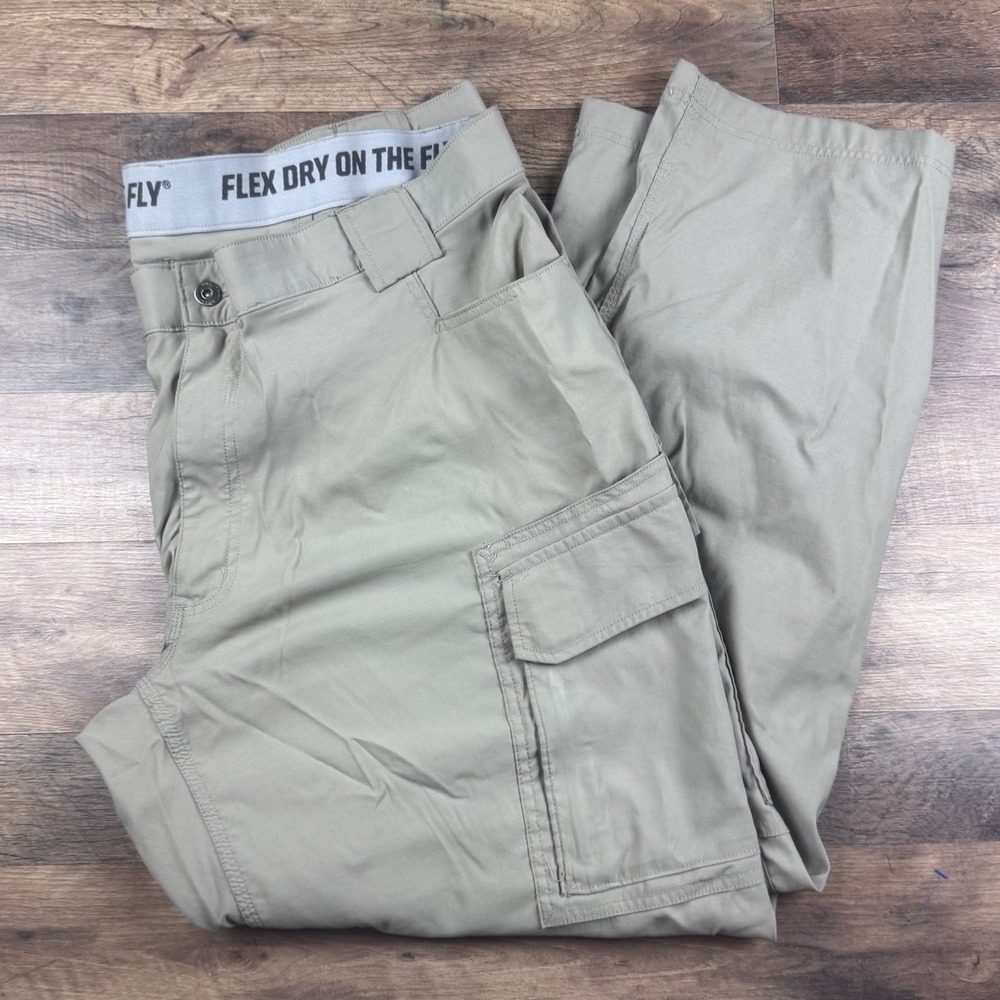 Duluth Pants Mens 44x32 Beige Dry on the Fly Cargo Relaxed Fit Utility Outdoor